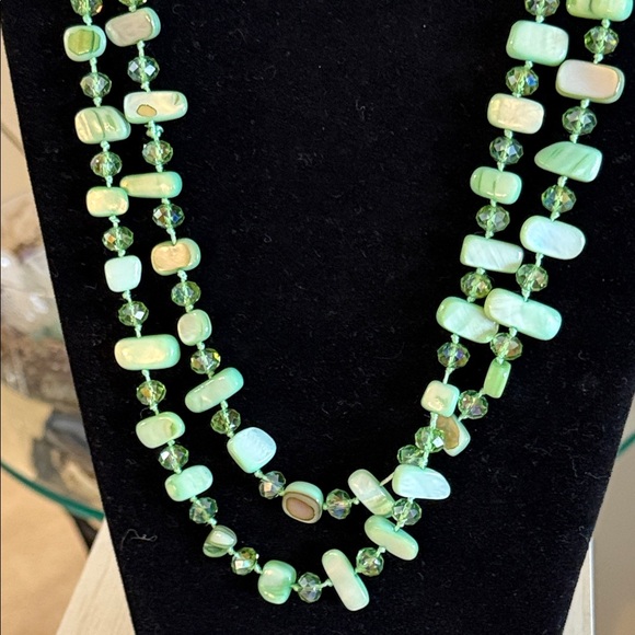 4 Necklaces Green and Gold Multi-Layered Necklace Bundle For Live New Years Eve - Picture 9 of 12